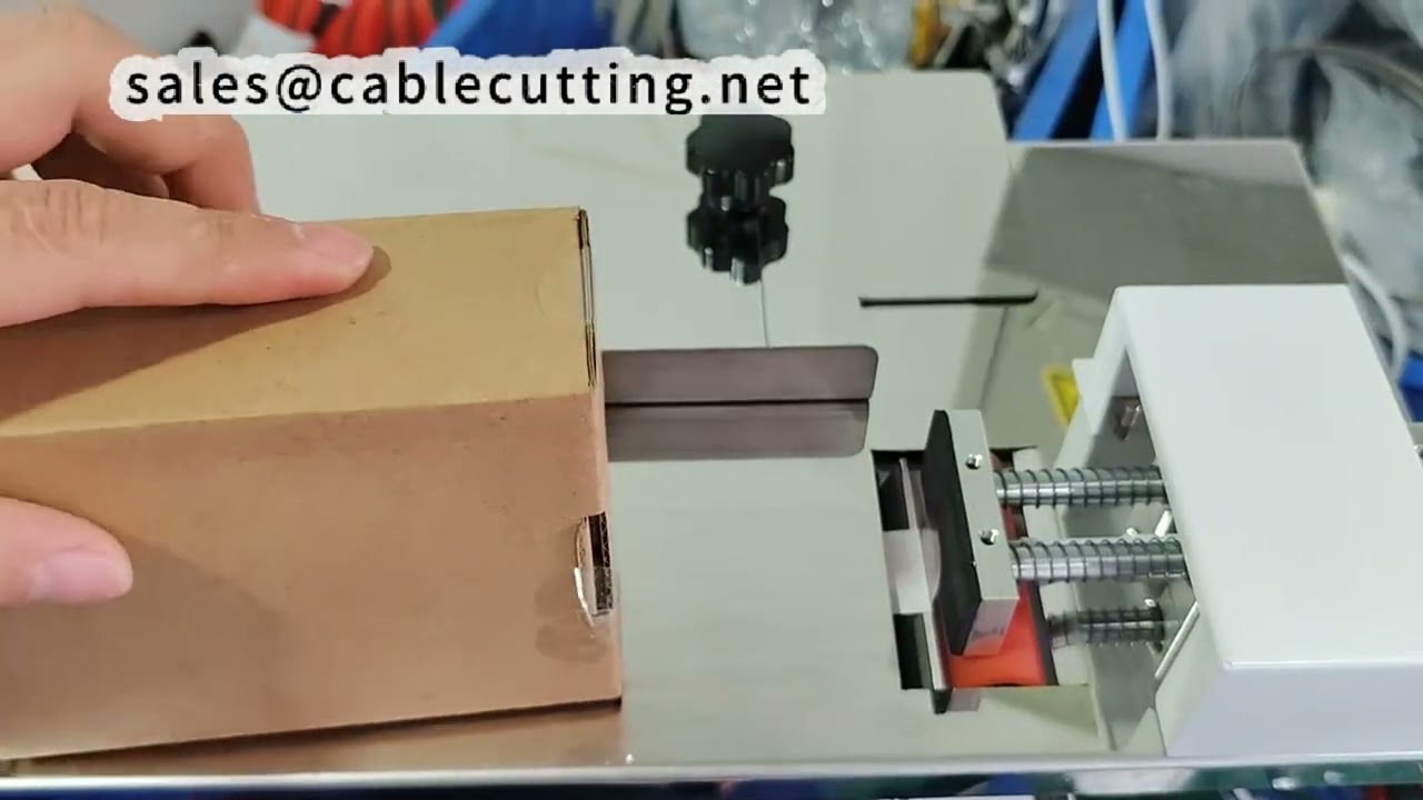 Right Angle Labeling Machine for Box Seal Labels