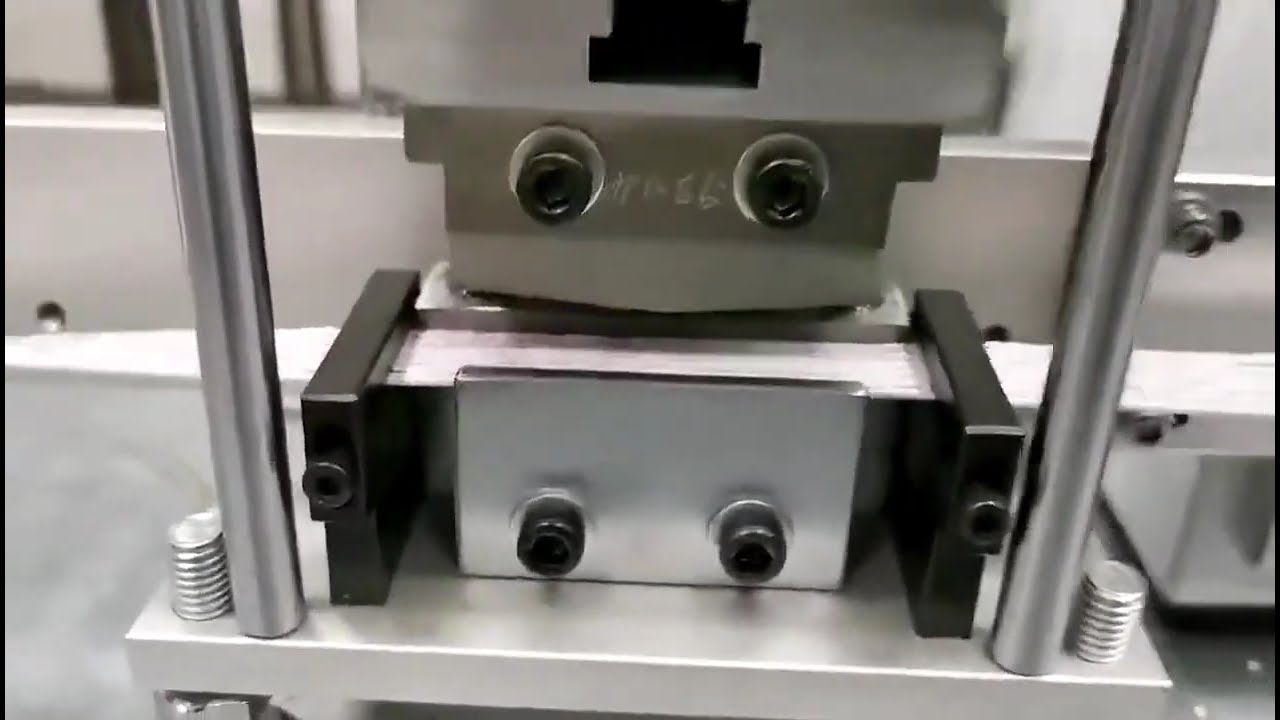 Computer Wire Stripping Machine with Splitting Device for Automated Processing